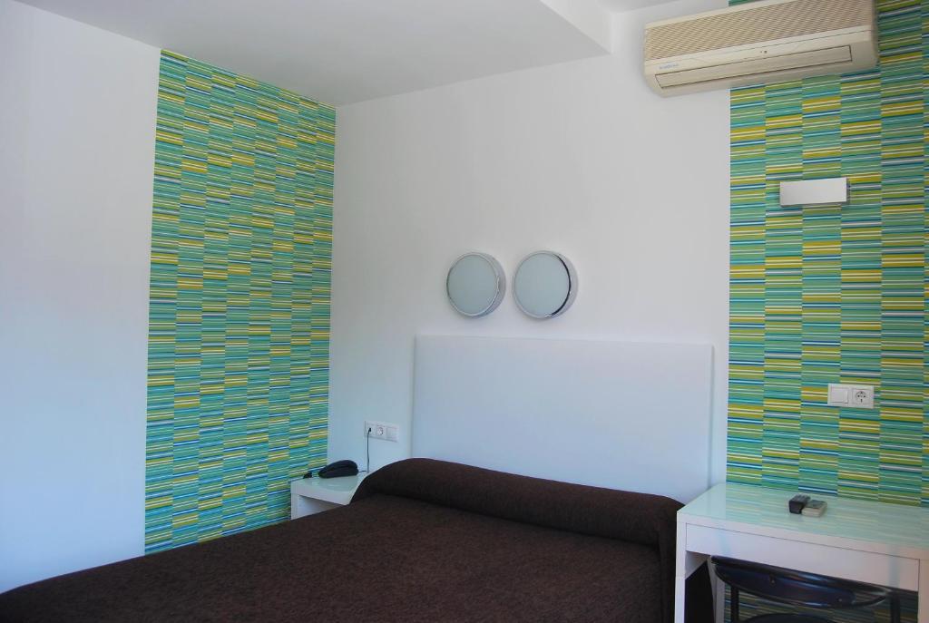 Hostal Restaurante Estacion ハエン 部屋 写真