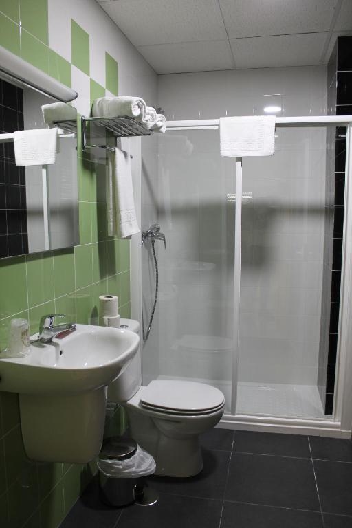 Hostal Restaurante Estacion ハエン 部屋 写真