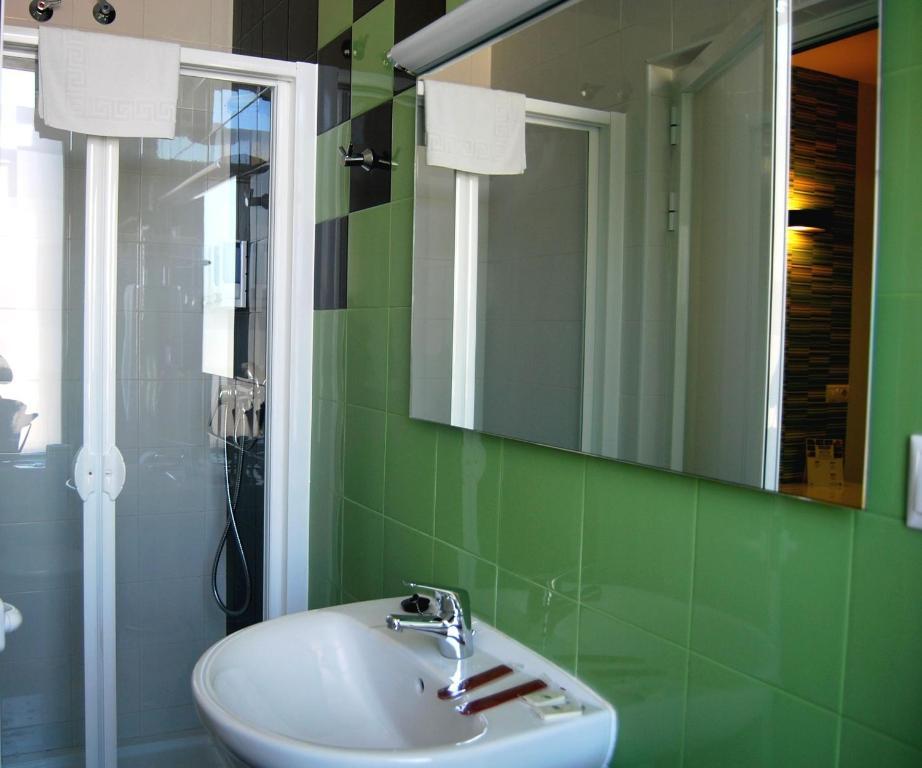 Hostal Restaurante Estacion ハエン 部屋 写真